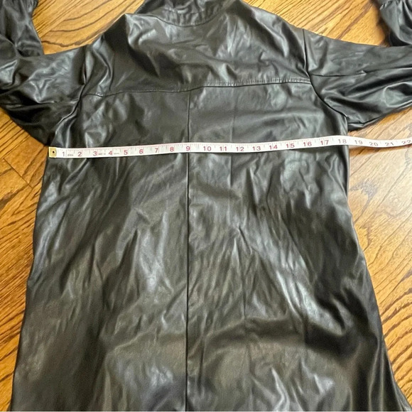 Asos belted faux leather shacket - Picture 6 of 6